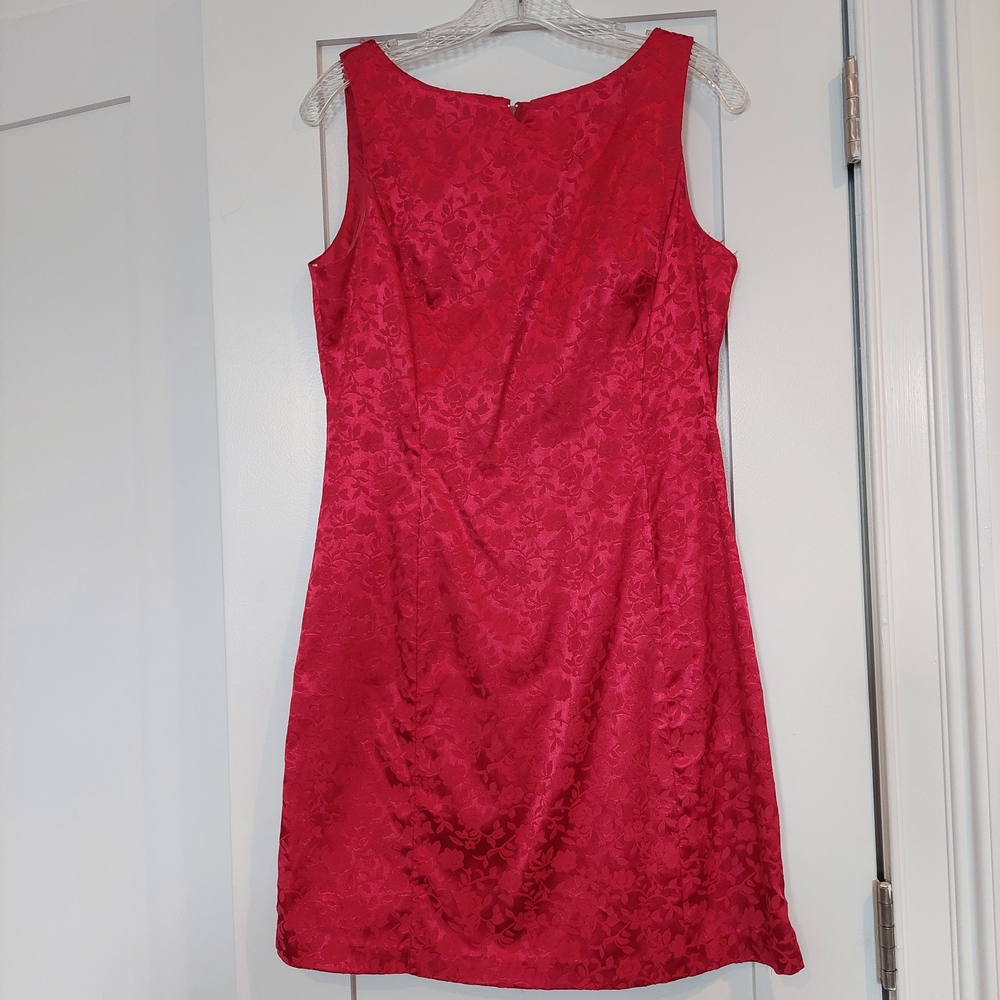 Be Smart Women's Medium Chic Sleeveless Red Floral Dress